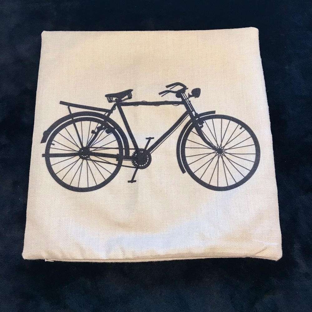 Bicycle Bike Pillow Pillowcase NWOT
Bike & Wheel Antique Vintage Look 
Zipper
